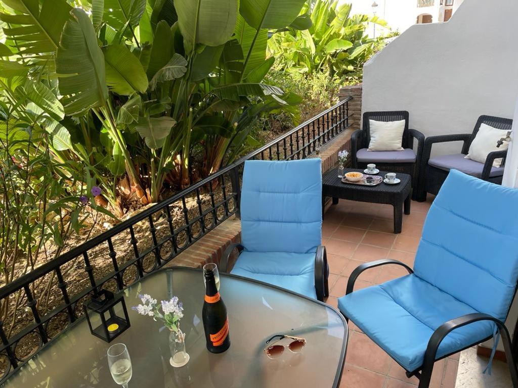 Beach Apartment In La Duquesa Marina Castillo de Sabinillas Eksteriør billede